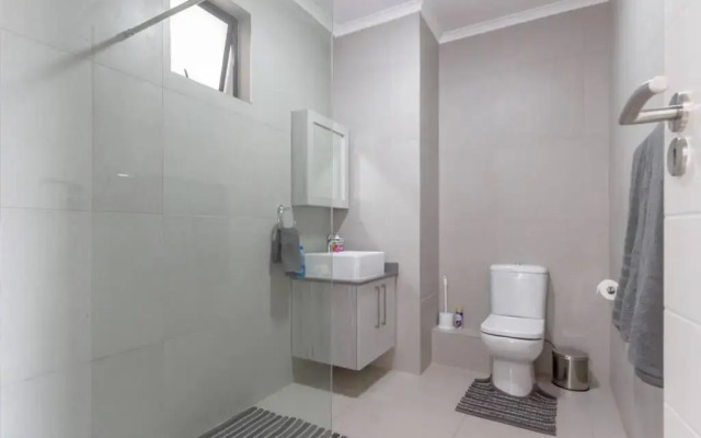 Alimama Spaces: The Manson's 8 On New