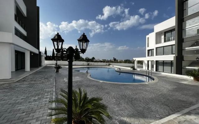 Flat with Sea View Close to Beach in Edremit