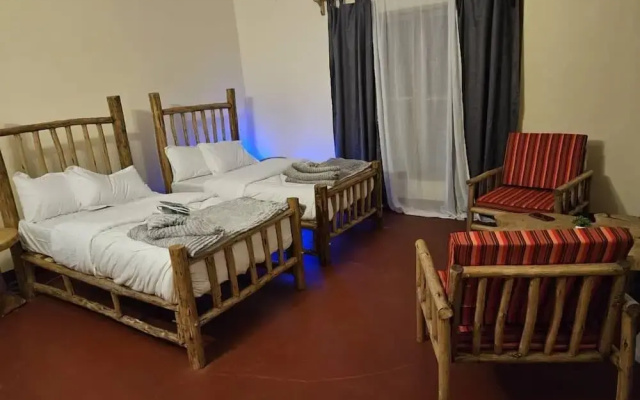 African Royal Villa and Campsite