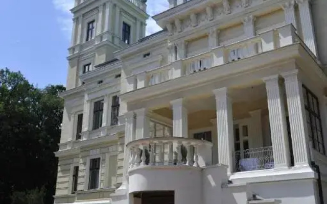 Pałac Biedrusko