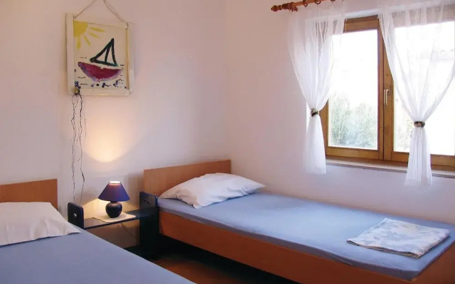 Amazing Home in Sibenik With 4 Bedrooms and Wifi