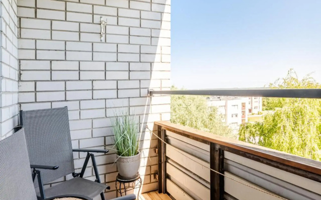 City center apartment with the sea view