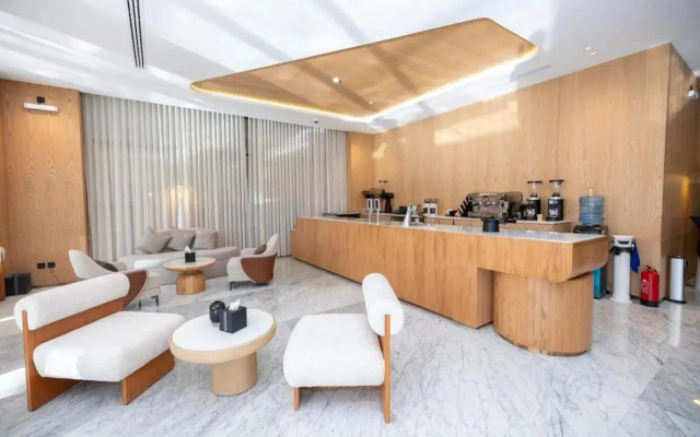7Crown Tahliah Hotel