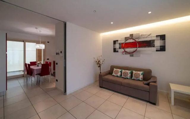 ISEO SMILE house
