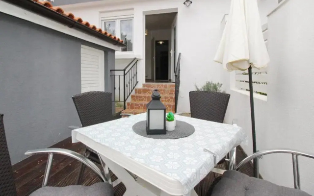 Apartments Rozanda