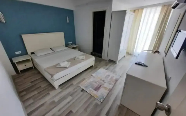 Corner Boutique Hotel