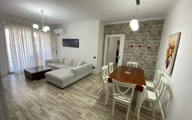 Tirana Center Apartment