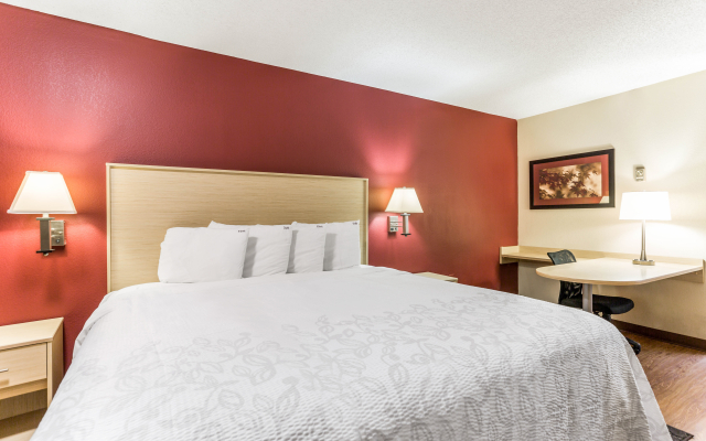 Red Roof Inn PLUS+ Nashville North - Goodlettsville