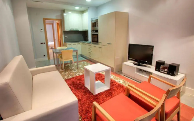 Tamarit Apartments