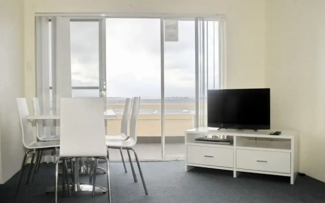 Bay Village Unit 20, 47 Shoal Bay Road,