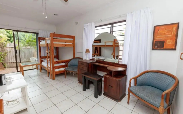 Nothando Backpackers Lodge