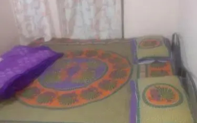 Bhavyam HomeStay &Cafe BackPackers ko