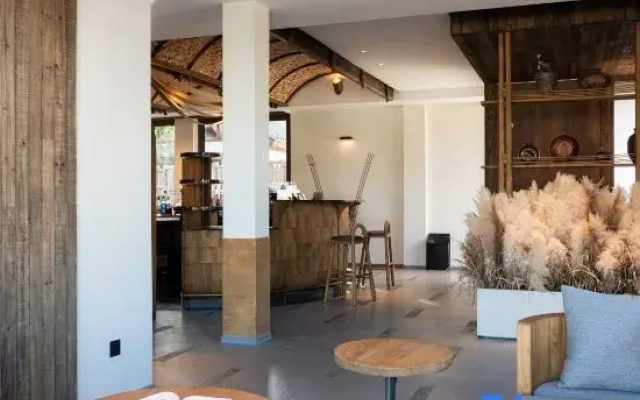 Shanghai Zeyin Homestay