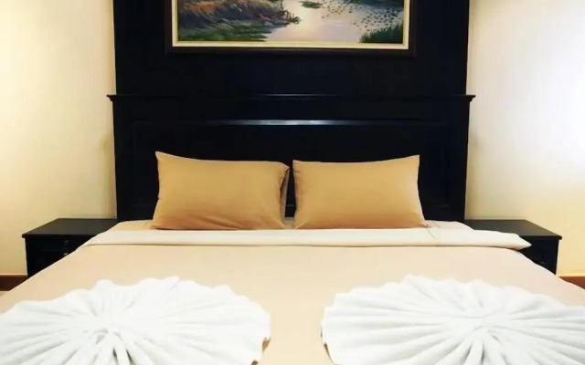 @Home Executive Apartment