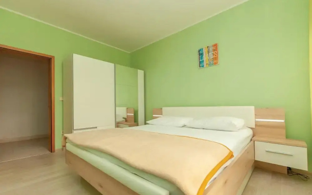 Nice Home in Dolac With Wifi and 5 Bedrooms
