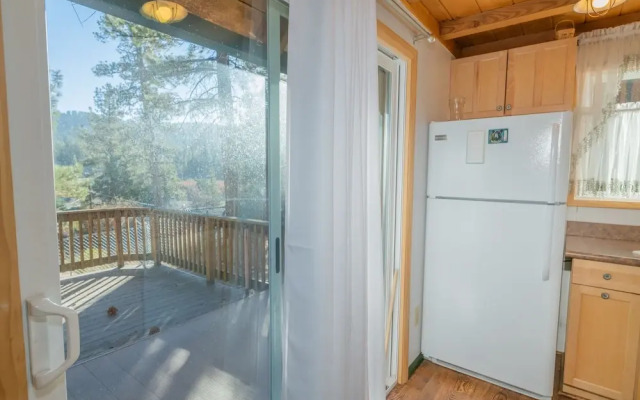 Lucky Bear Lodge