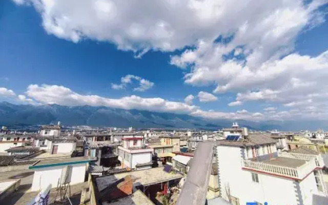 Dali Zhishui Homestay (Longkan Wharf Branch)