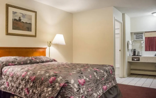 Economy Inn