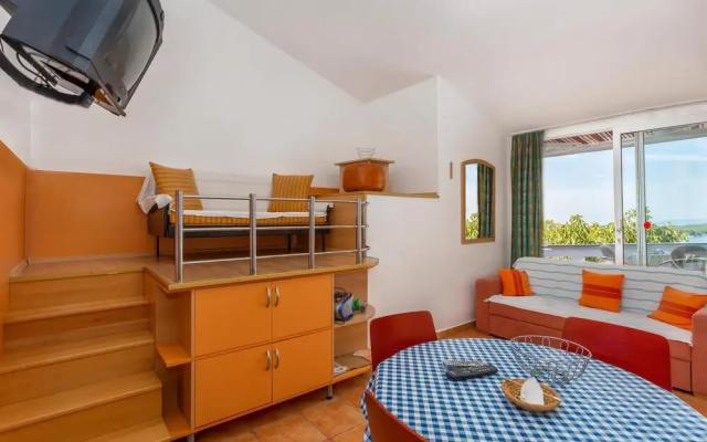 Nice Home in Punat With Wifi and 2 Bedrooms