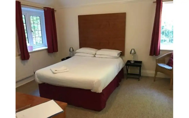 The Admirals Inn Guest House
