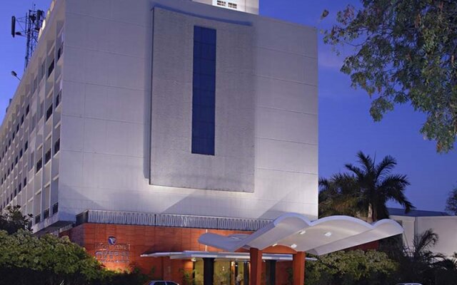 Fortune Pandiyan Hotel - Member ITC Hotel Group in Madurai, India from 92$, photos, reviews - zenhotels.com hotel front