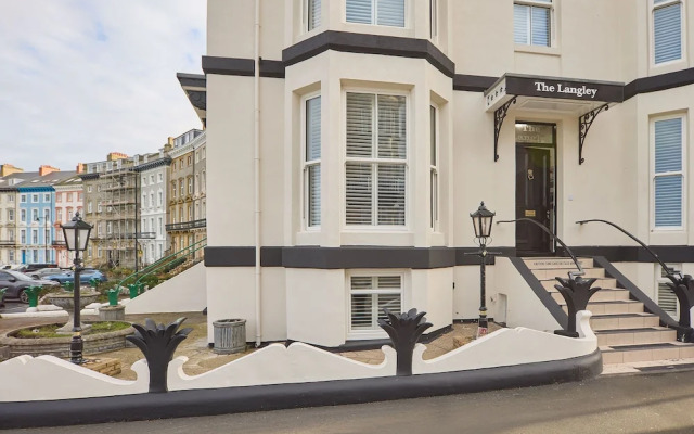 Host Stay The Langley Hotel Apartment 3