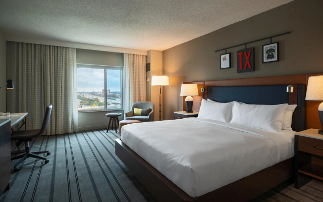 Renaissance Dallas Richardson Hotel