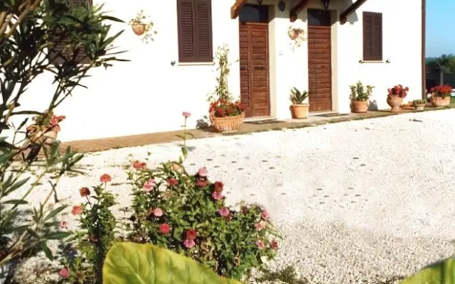 The Sunflower Apartment in a Farmhouse