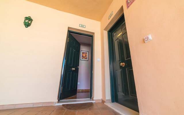 Отель Jardines de Torreblanca - 7 Pax - Torreblanca - 2562-KAW Испания, Фуэнхирола - отзывы, цены и фото номеров - забронировать отель Jardines de Torreblanca - 7 Pax - Torreblanca - 2562-KAW онлайн вид на фасад