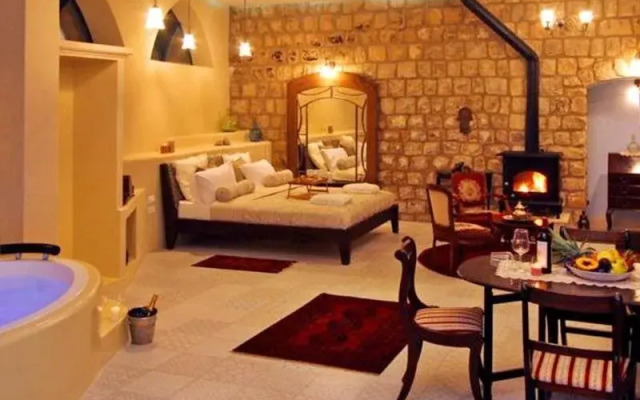 Beit Ha'Omanim