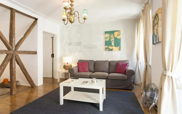 Traditional Duplex Terrace Principe Real