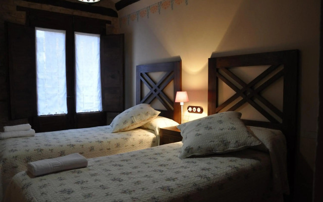 Apartamentos Turismo Rural Casa Purroy