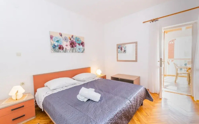 Apartments Grakalic great location