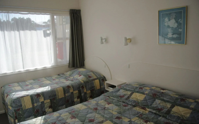 Blue Seas Motel