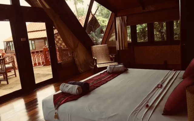 Petchpailin Resort