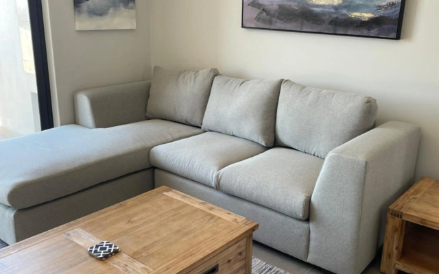 Flat 14 Block 6 Bellamare
