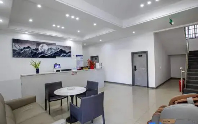 X Aix Hotel (Guilin University of Technology Busan Branch)