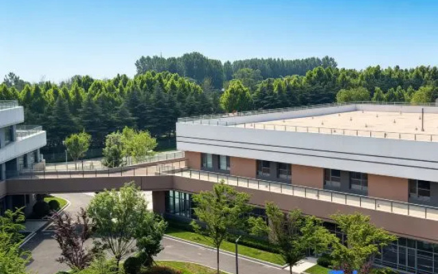 Rizhao Guoheng Blue Whale Hotel（Peach Blossom Island Scenic Area）