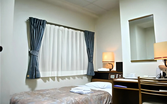 Kochi Business Hotel Bekkan
