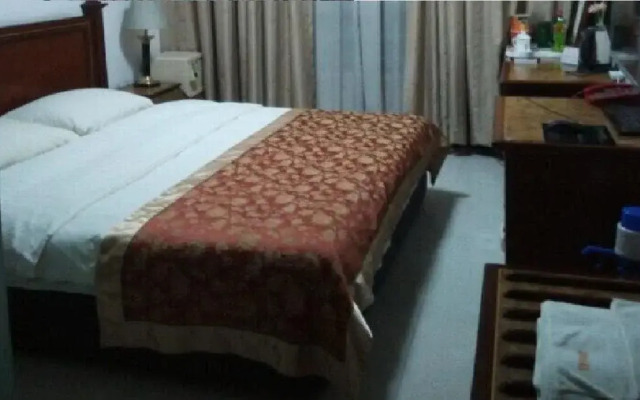 Spring Light Express Inn