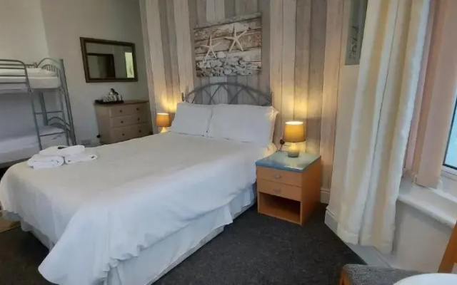 Bowie's Lodge