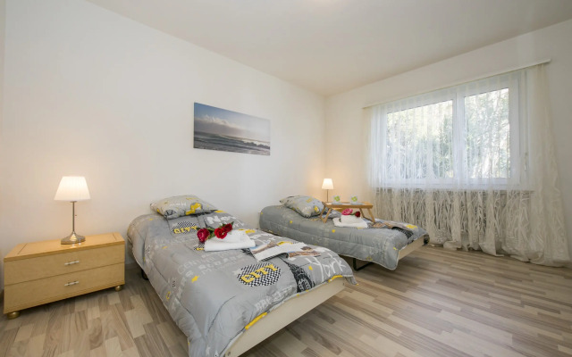 Bellevue apartment