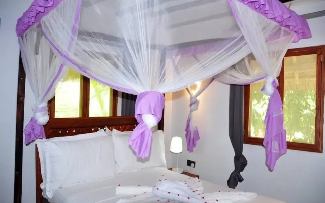 Jodari bungalow kizimkazi Zanzibar