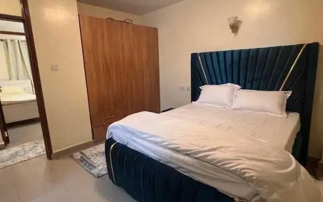 Lux Suites Kipande Family Apartments