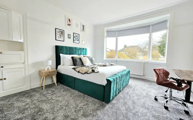 Charming 3-Bed Oasis-free parking