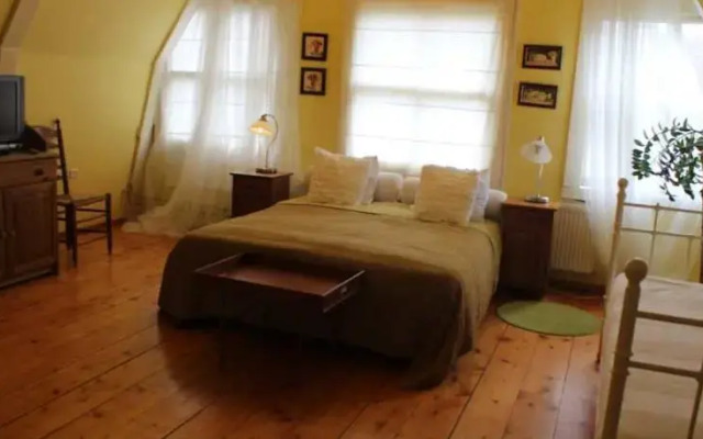 Teatro Apartments
