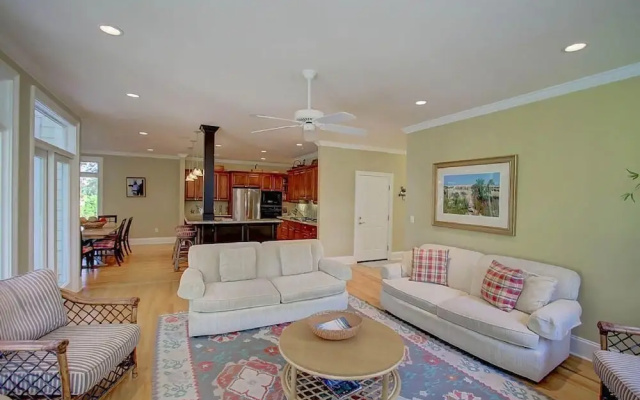 5803 Back Bay Drive