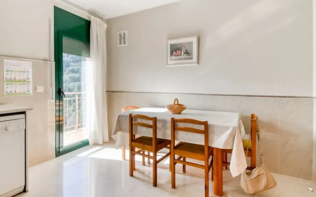 Sun-kissed Villa in Begur With Private Swimming Pool