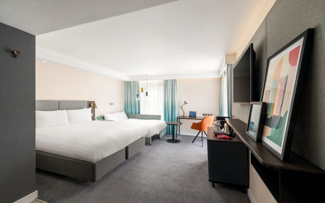Holiday Inn Lincoln by IHG