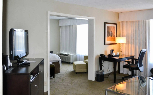 Exton Hotel & Conference Center
